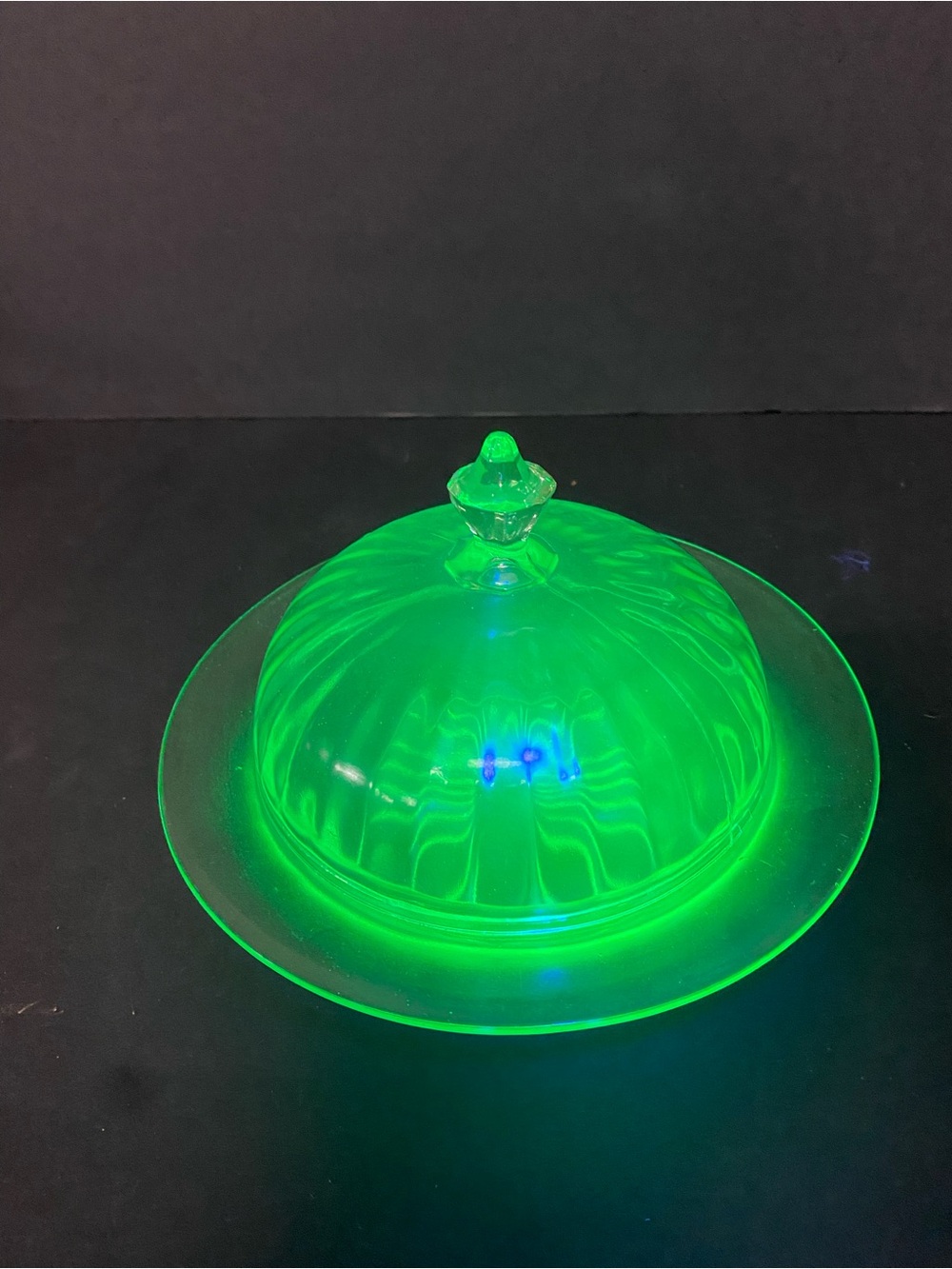 Vaseline Uranium Glass Covered Butter Dish - Glowing Green From ‘30s